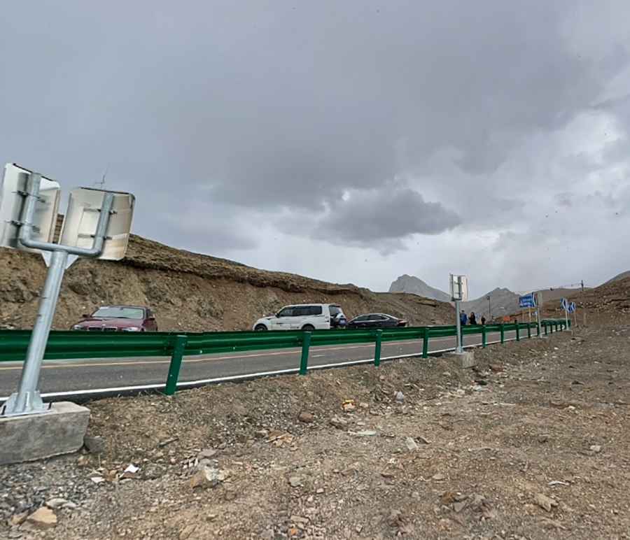 27 hairpin turns to Longshan Pass