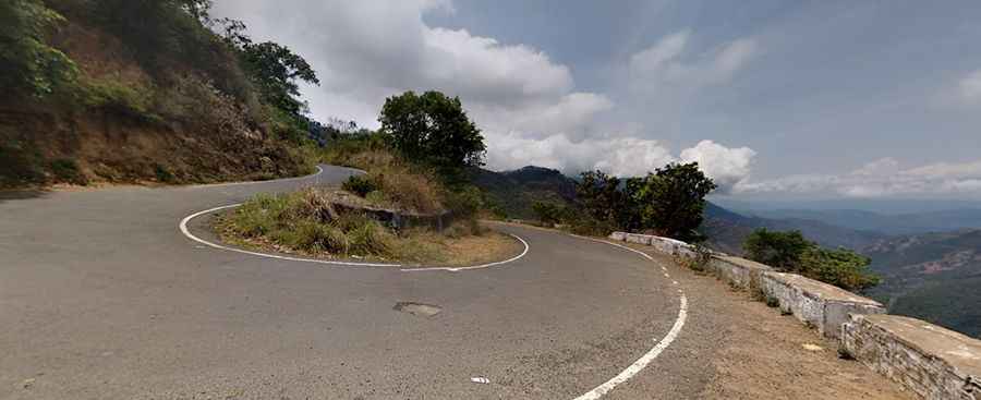 43 hairpin bends on the steep road from Manjur to Mulli
