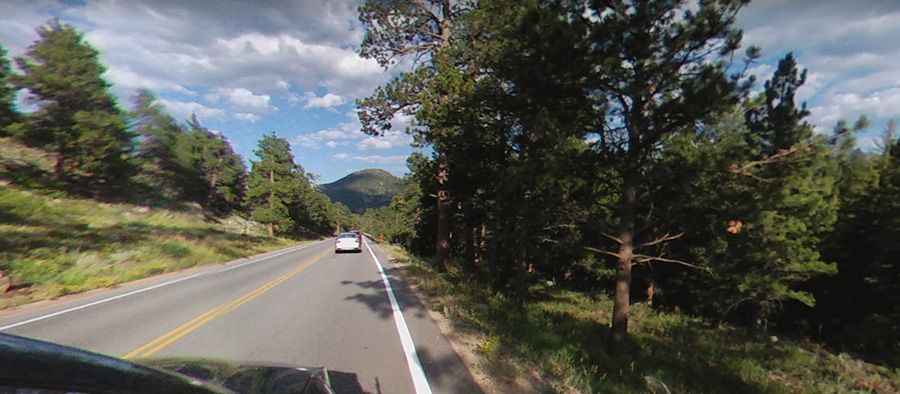 A delightful yet crowded road to Bear Lake in CO
