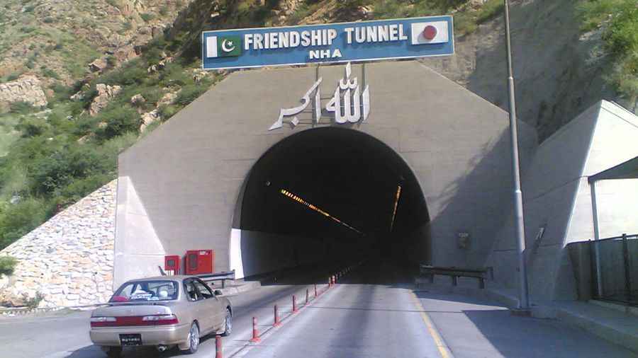 A hazardous road to Kohat Pass