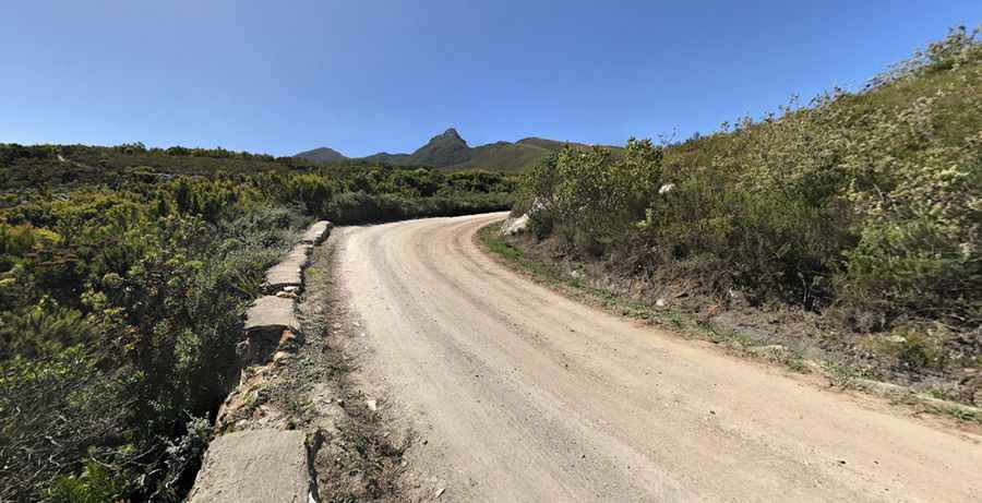 A journey on the legendary Montagu Pass of SA