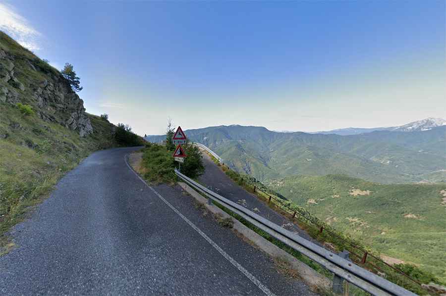 A military paved road to Teglia Pass