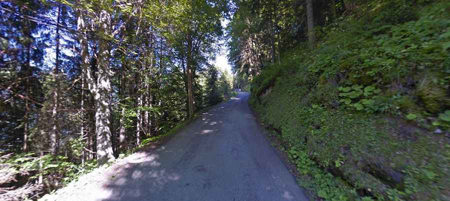A nice paved road to Col de Solaison