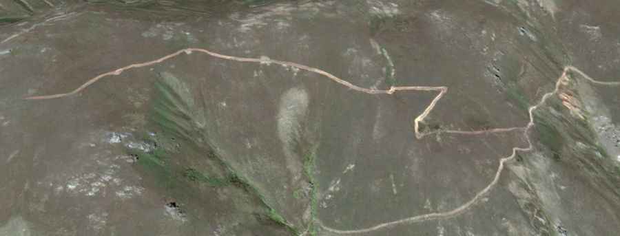 A remote 4x4 road to Hank’asar