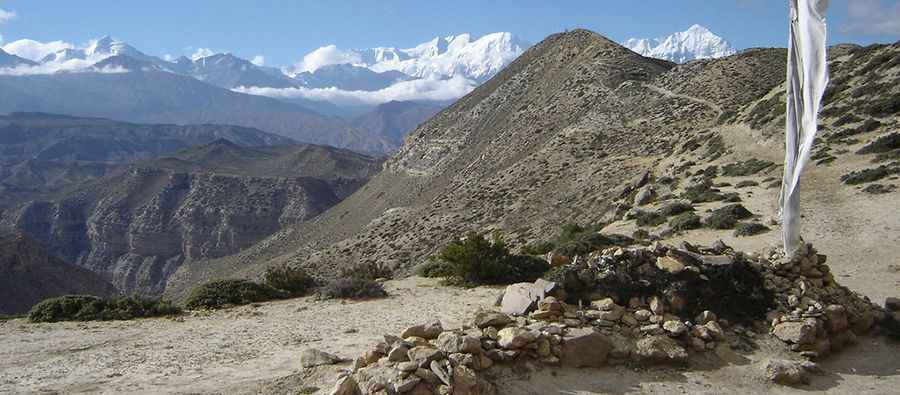 A road trip on the Syangboche La is truly epic