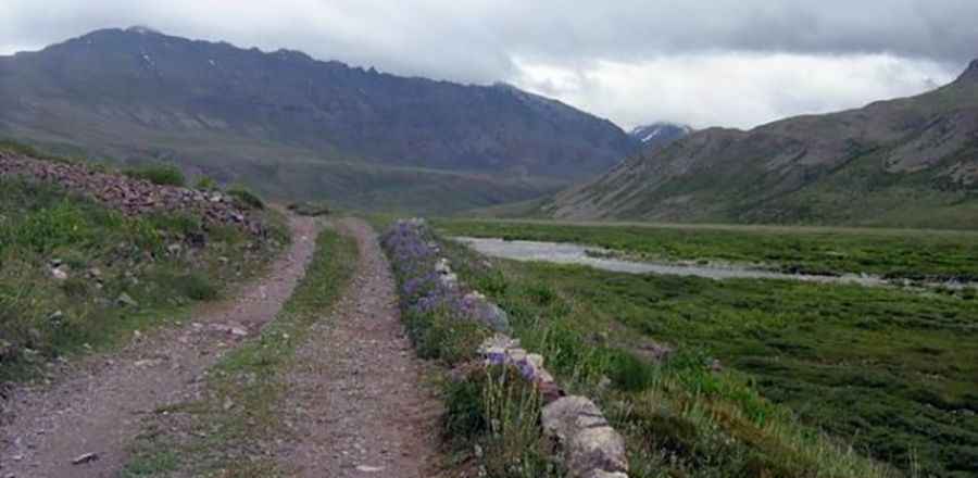 A road trip to Bari La is truly epic