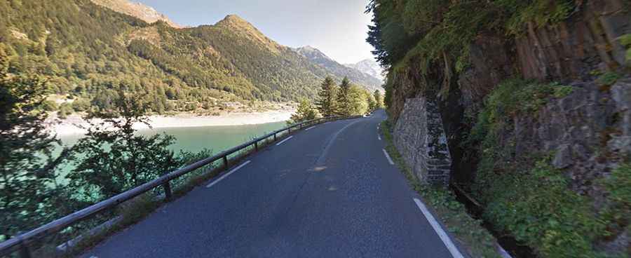 A sensational road to Lac de Fabreges in the Pyrenees