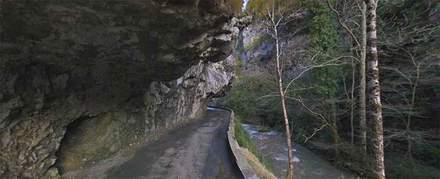A Treacherous Balcony Road Through Defile de Joucou in Occitania