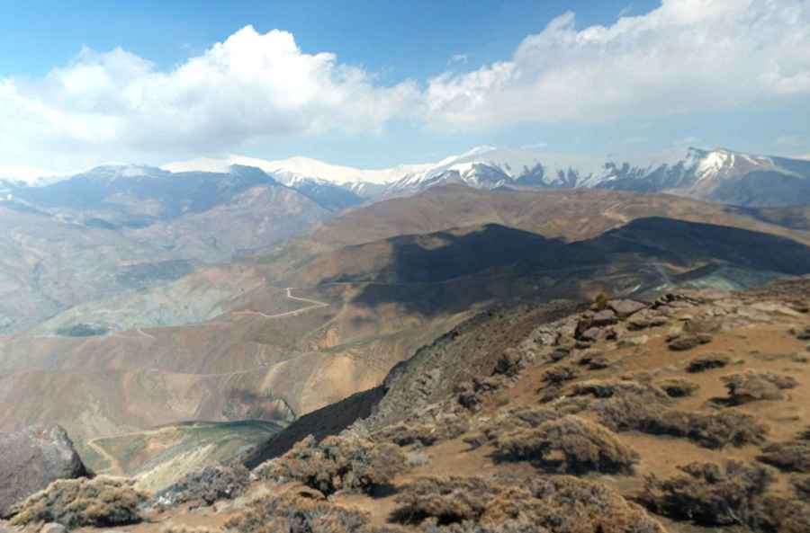 A truly outstanding 4x4 adventure to Gholleh Siah Sang