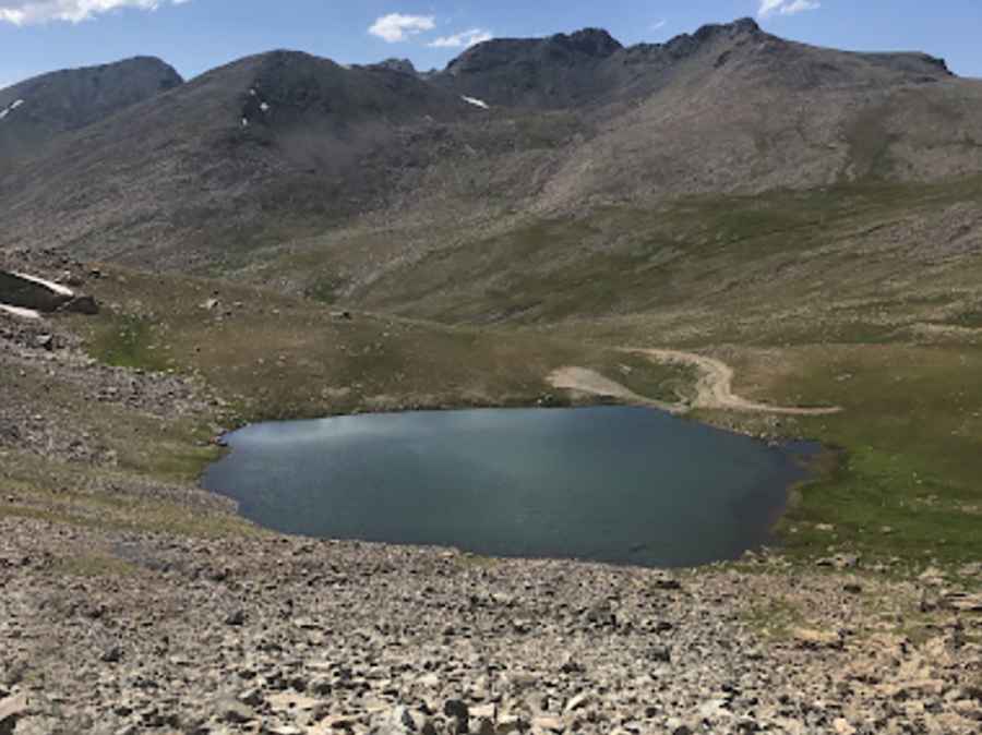 A truly outstanding 4x4 road to Yildiz Lake in Bayburt
