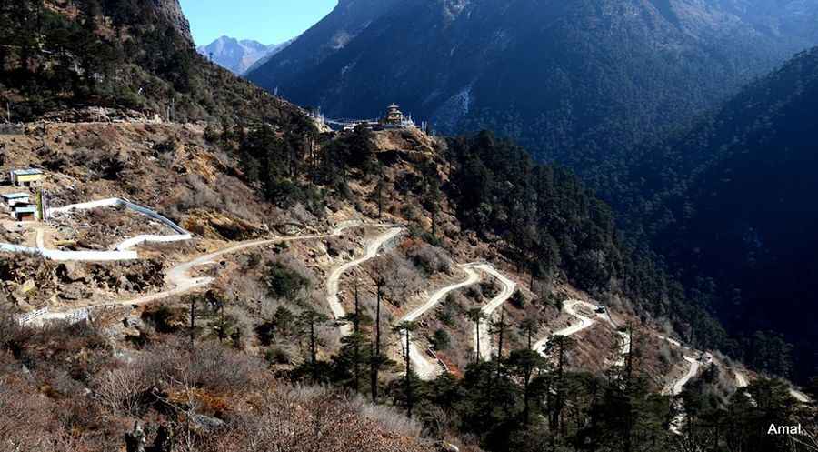 A Very Bumpy, Grueling Road to Sangetsar Lake