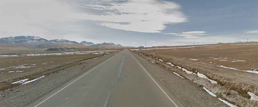 An awe-inspiring drive to Ak-Beyit Pass