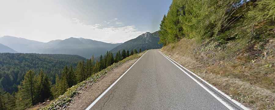 An Awe-Inspiring Paved Road to Costalunga Pass