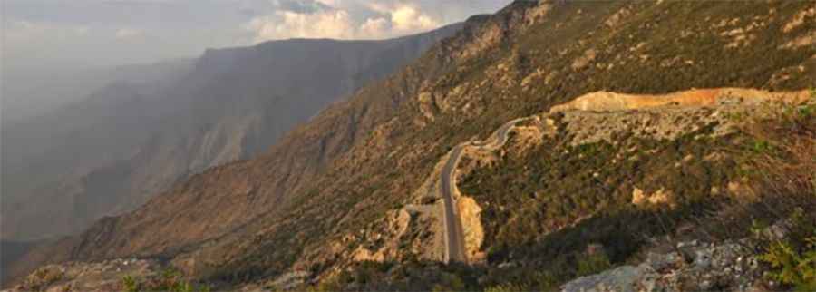 An awe-inspiring road to Altuwair