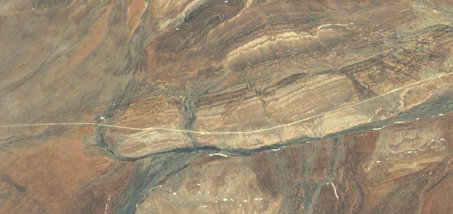 Bayi Daban, courage is required to drive to the summit