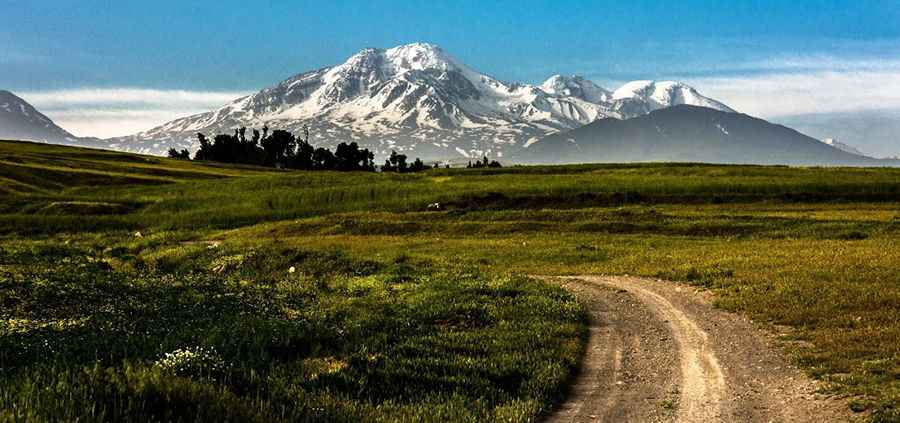 Can I drive to Sabalan Second Eastern Shelter on the way to Sabalan volcano?