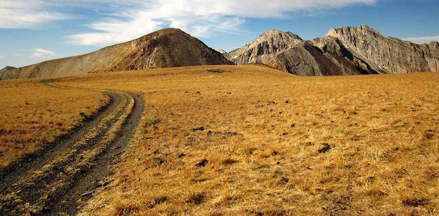 Can you drive to Railroad Ridge in Idaho?