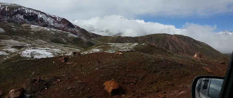 Chongnye La, a chillout in high mountains