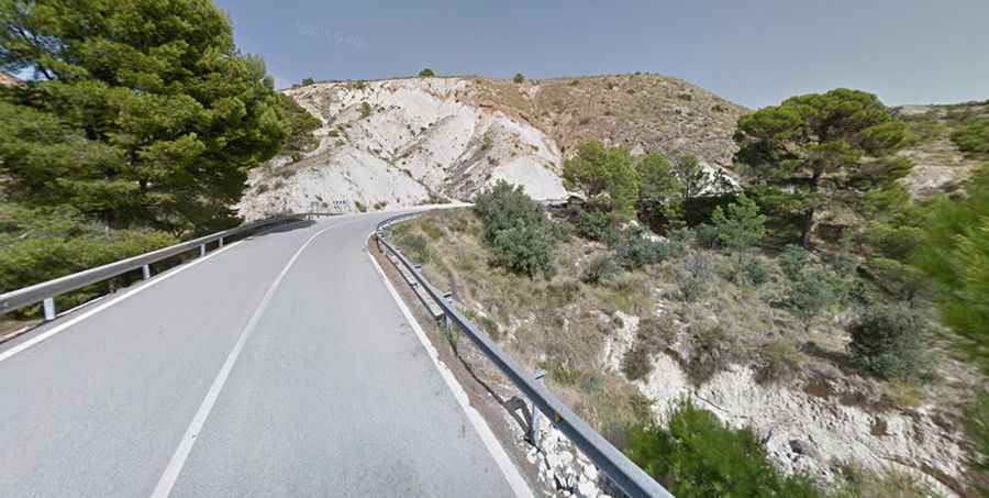 CV-827: The Ultimate Road Trip Guide