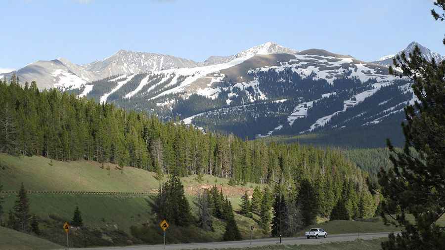 Driving from Denver to Vail in Colorado