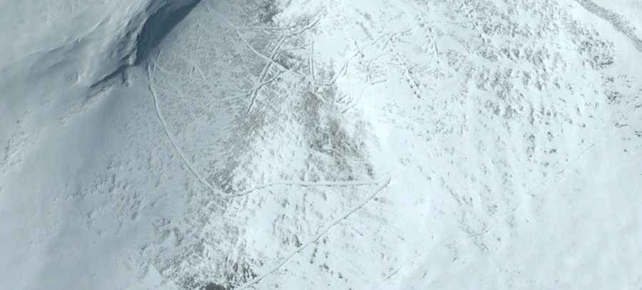 Driving one of the world’s highest roads to Kye La in Tibet