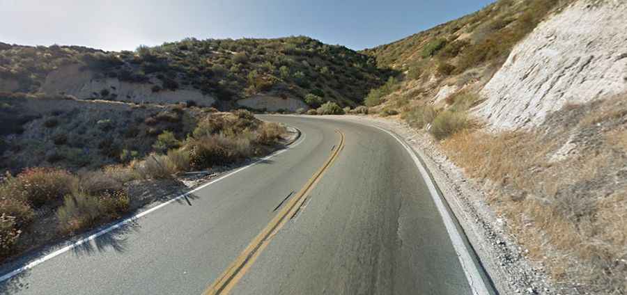 Driving the dangerous road to Cajon Pass in California