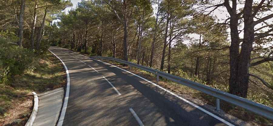 Driving the hairpinned Road T-704 in Prades