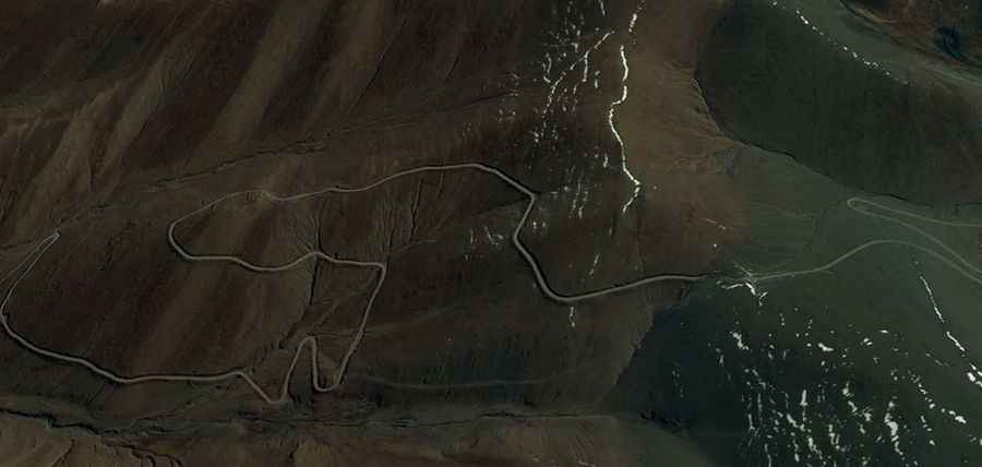 Driving the paved high road to Pe La in Tibet