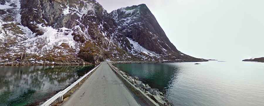 Driving the remote Henningsværveien (Road 816)