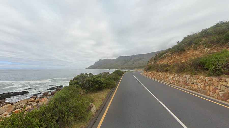 Driving the scenic Clarence Drive in South Africa