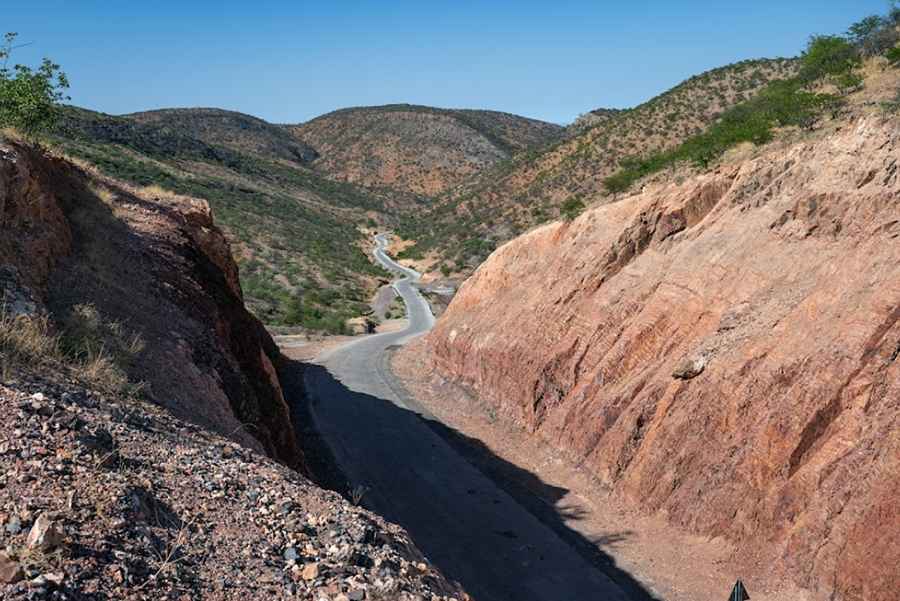 Driving the scenic Joubert Pass in northern Namibia