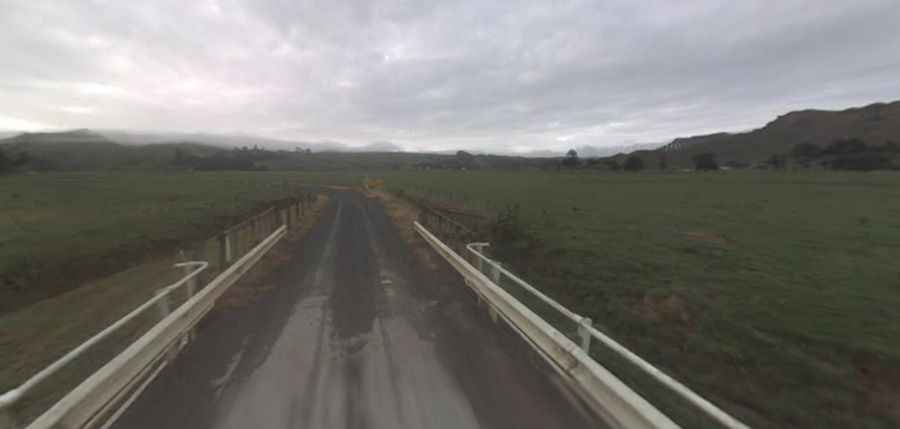 Driving the Taumatamaire Road is not a piece of cake