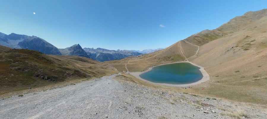 Driving the unpaved road to Col de Gimont