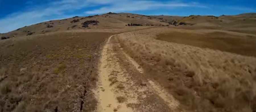 Driving the Wild 4x4 Road to Old Woman Range