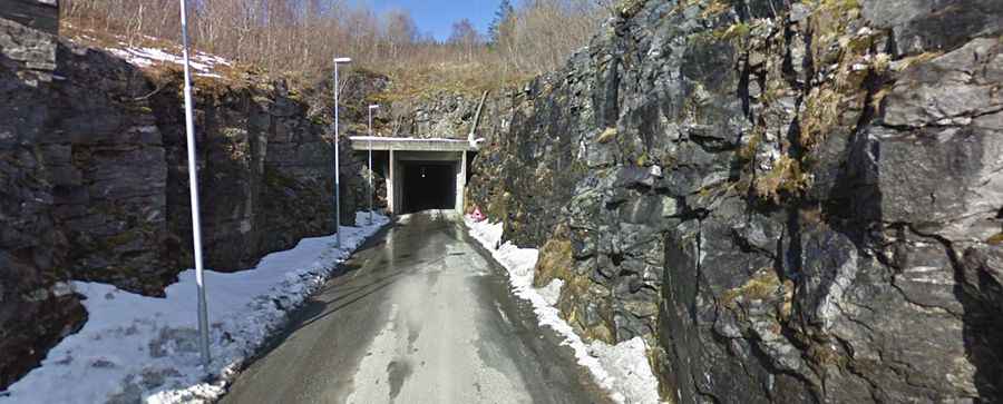 Driving the wild FV475 road