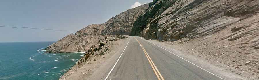 Driving through the lethal Ocoña Cliffs