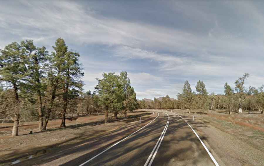 Exploring Flinders Ranges Way from Hawker to Blinman