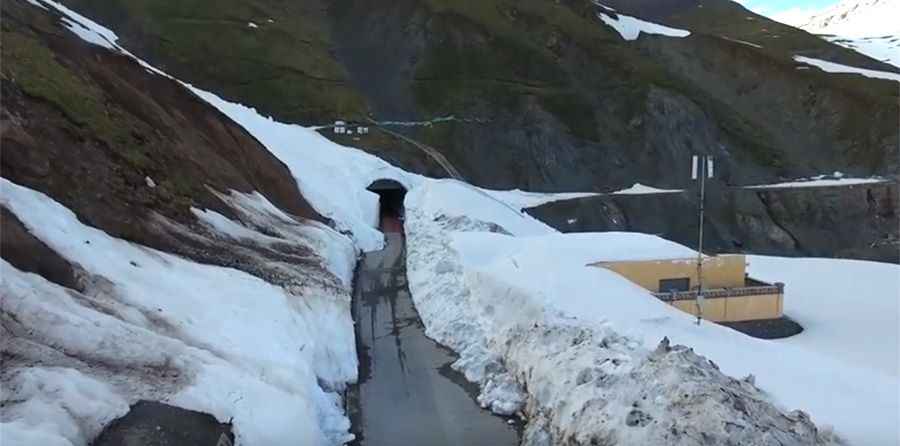 G217 is a Chinese remote paved road