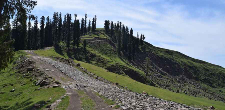 Ganga Peak: A Dangerous Road You May Want to Explore