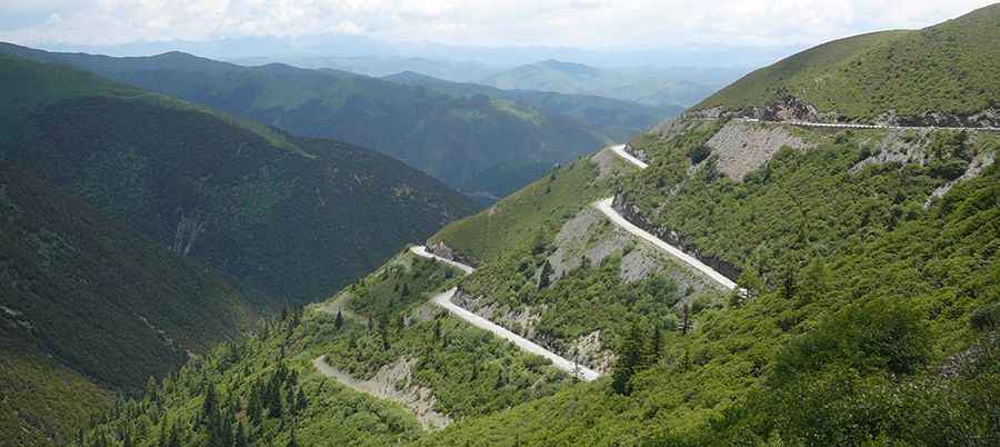 Gaoersi Pass, an adventure road you will never forget