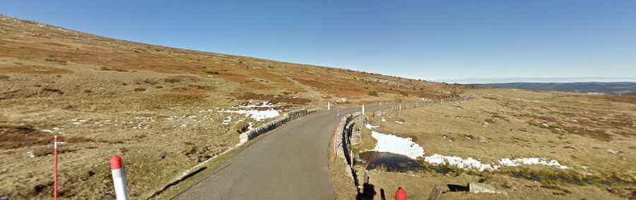 Guide to the top of Col de Finiels