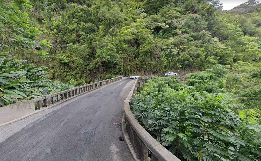 Hana Highway: 617 turns and 46 one-lane bridges in Hawaii