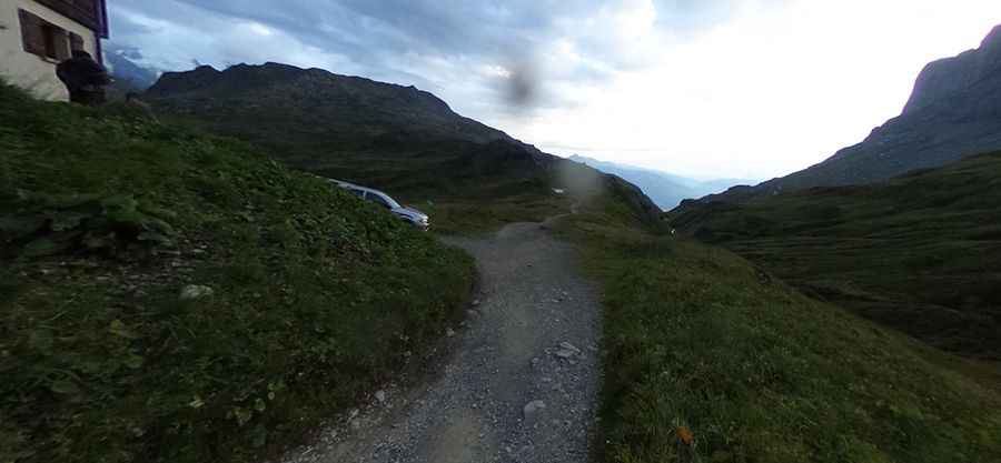 Here's How To Have The Ultimate Road Trip To Refuge de Moede Anterne