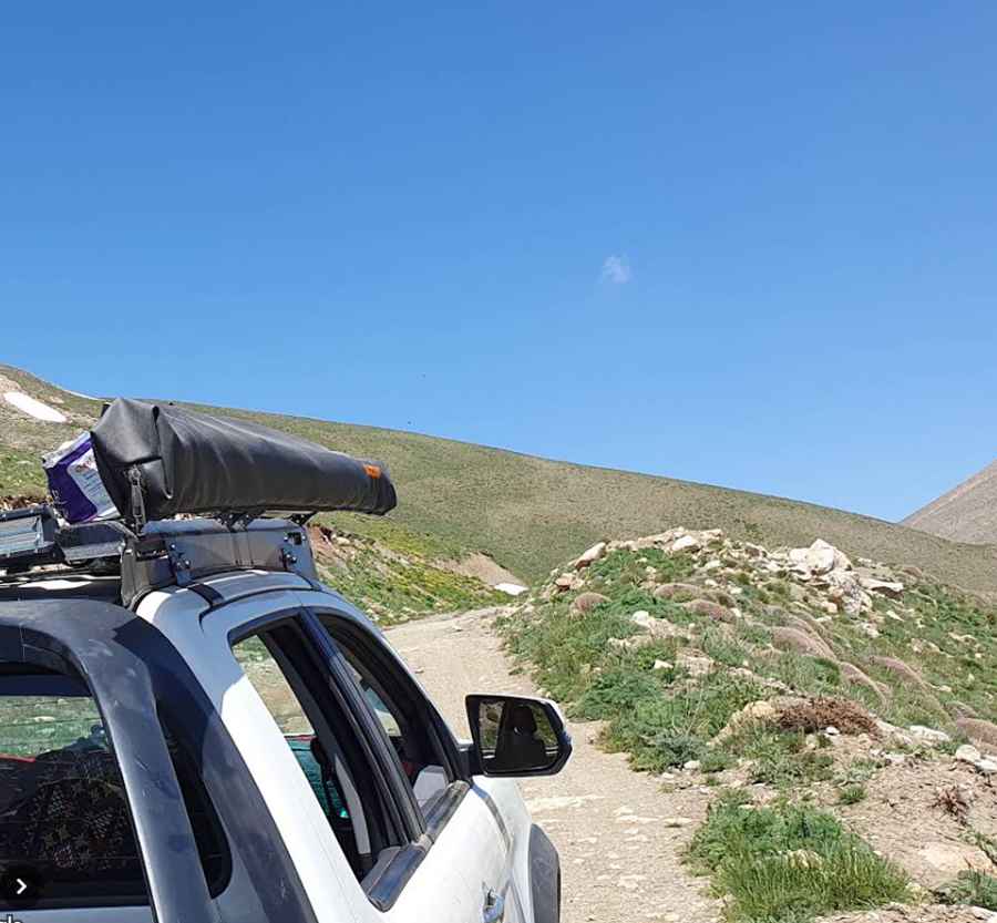 How challenging is the road from Kit to Sormoshk?