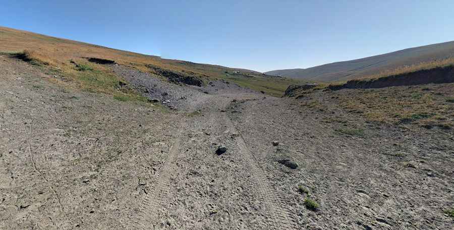 How difficult is the road to Ughtusar?