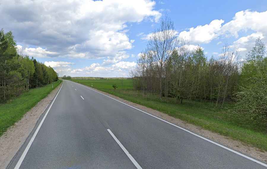 How long is A4 Road?