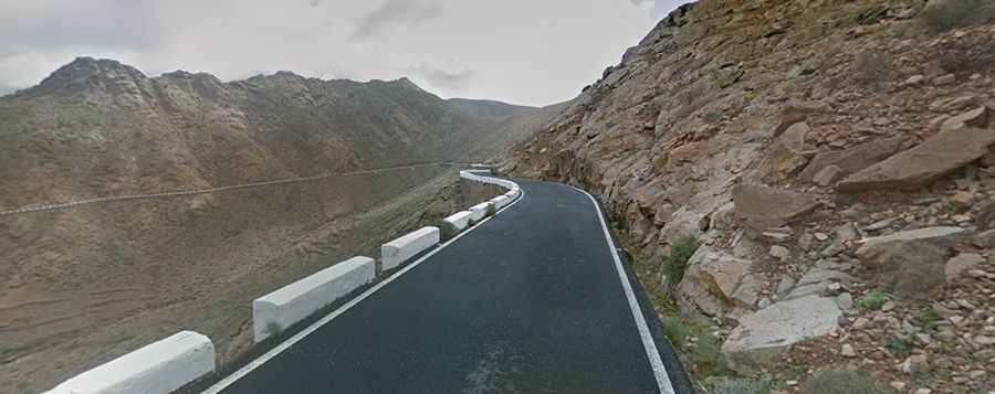 How long is FV-30 road on Canary Islands?