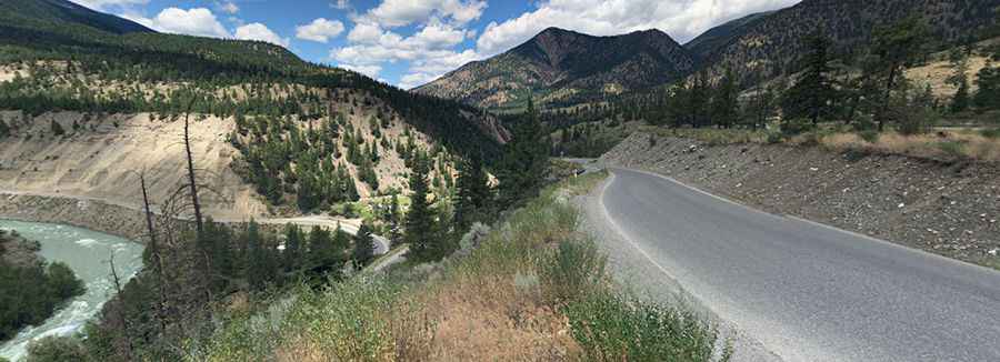 How long is Highway 40 in BC?