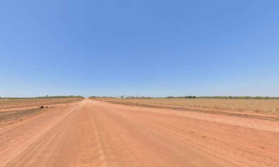 How long is Oolloo Road?