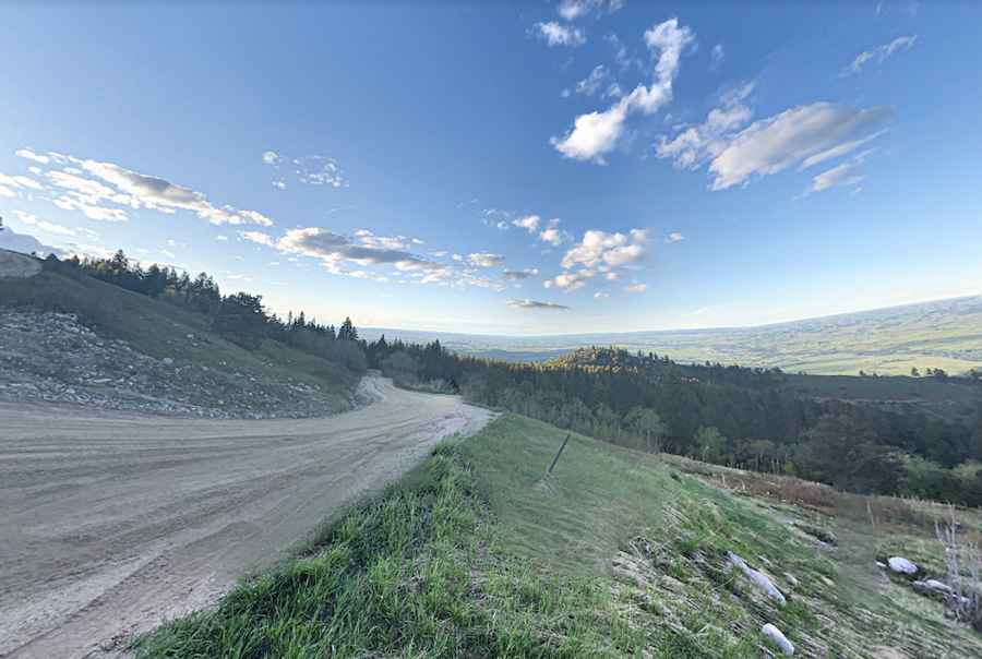 How long is Red Grade Road in Wyoming?